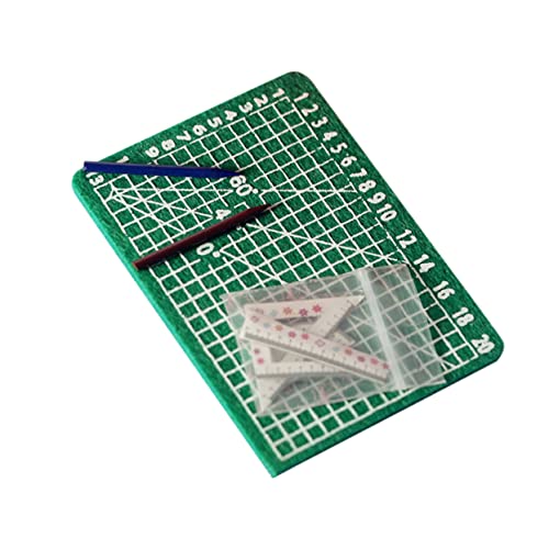 WHAMVOX 5-teiliges Miniatur-lineal-schneidematten-Set Im Maßstab 1:12 Für Die Dekoration Von Mini-häusern. Sicheres Eva-Material Glatte Realistische Miniatur-schneidewerkzeuge von WHAMVOX
