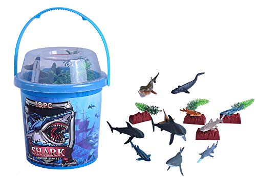 Wild Republic 23158 Spielfiguren-Set Haie-Giganten der Meere, Spieleimer, Adventure Bucket, 20 cm, 18-teilig, Multi Wild Republic 23158 Spielfiguren-Set Haie-Giganten der Meere, Spieleimer, Adventure Bucket, 20 cm, 18-teilig, Multi von WILD REPUBLIC
