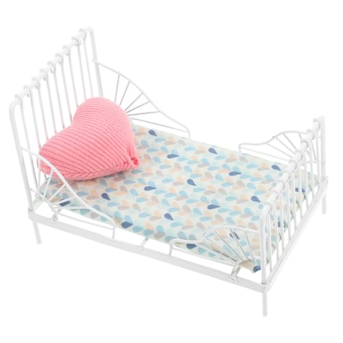 WOONEKY 1 Satz Miniatur Bett für Puppenhaus Eisenbett mit Kissen Dekoration für Miniatur Schlafzimmer Zubehör für Puppenhausmöbel Langlebig und WOONEKY 1 Satz Miniatur Bett für Puppenhaus Eisenbett mit Kissen Dekoration für Miniatur Schlafzimmer Zubehör für Puppenhausmöbel Langlebig und von WOONEKY