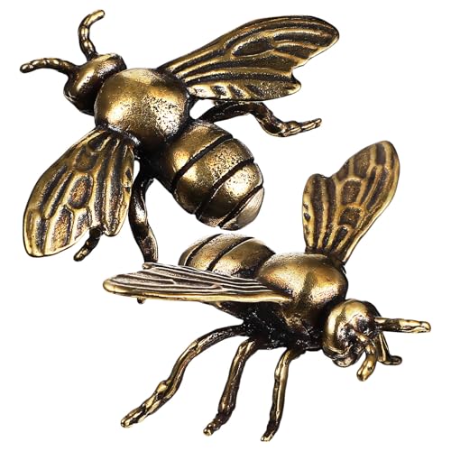 WOONEKY 2 Stück Handgefertigte Messing Bienenfigur Kreative Tier Deko Kompakte Metall Ornament für Schreibtisch Regal und Wohnraum Einzigartige Geschenkidee für Imker und Bienendeko WOONEKY 2 Stück Handgefertigte Messing Bienenfigur Kreative Tier Deko Kompakte Metall Ornament für Schreibtisch Regal und Wohnraum Einzigartige Geschenkidee für Imker und Bienendeko von WOONEKY