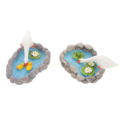 WOONEKY 2 Stück Miniaturente und Lotusblumen Figurinen Kreatives Gartendekor für Teichgestaltung Realistische Tiermodelle für Wohnzimmer und Miniaturgärten von WOONEKY