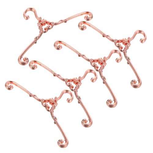 WOONEKY 5 Stück Teiliges Miniatur Kleiderbügel aus Robustem Metall Stilvolle Puppenkleiderhalter mit Glatter Oberfläche Sicher und Langlebig für Puppenhaus Kleiderschrank zur Ordentlichen von WOONEKY