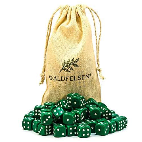 Waldfelsen 6, 12, 20, 30 oder 50 hochqualitative Würfel Standardgröße 16 mm Acrylwürfel Knobel Spielwürfel Dice 6-seitig sechsseitig Spielzubehör Set mit Stoffbeutel (Grün, 50 Stück) von Waldfelsen