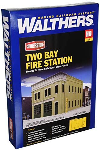 Walthers Cornerstone 933-4022 Feuerwehr-Station Plastikmodellbausatz, Modelleisenbahnzubehör, Hobby, Modellbau, Mehrfarbig, 8 x 4-7/8 x 5-1/2" 20.3 x 12.4 x 14cm von Cornerstone