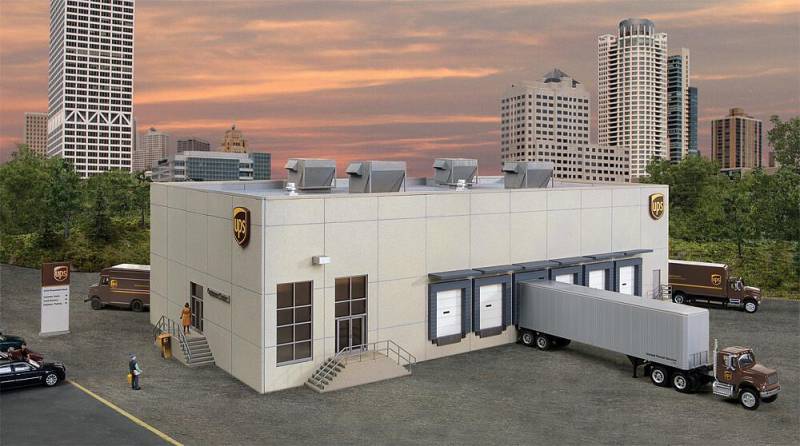 UPS Hub mit Kunden-Center UPS Hub mit Kunden-Center von Walthers
