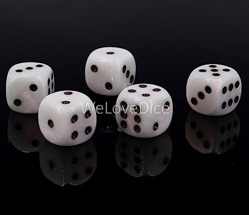 W6 Würfel (16mm) in Weiss/Schwarze Punkte - Made in Germany - 5 Stück von WeLoveDice