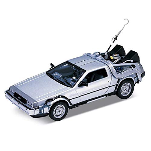 Welly Back To The Future Part 2 DeLorean Time Machine 1:24 Scale Diecast Model Car by Welly von Welly