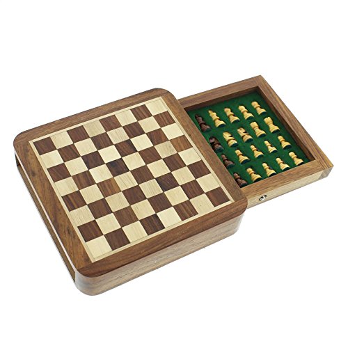 Travel Magnetic Chess Board Set with Drawer - Emporium Collection von Widdop and Co