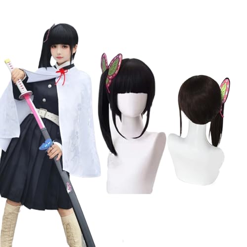 Anime Tsuyuri Kanao Cosplay Perücke für Demon Slayer mittellange Schwarze Perücke für Frauen Mädchen Kinder Halloween Karneval Party Kunstfaserperücken mit Schmetterlings Haarspange und Perückenkappe von Wigbiu