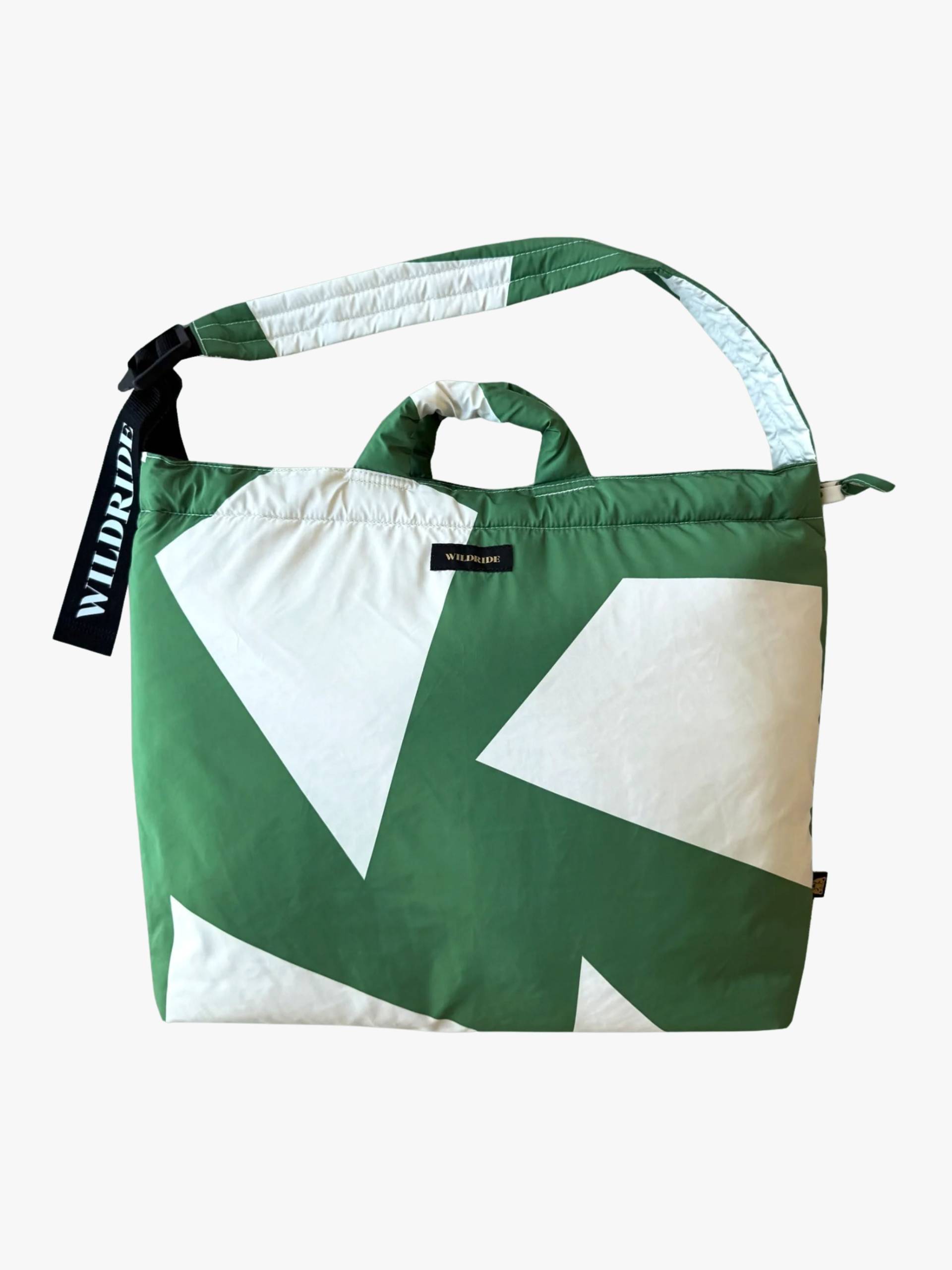 Wildride Wickeltasche, Green Graphic von Wildride