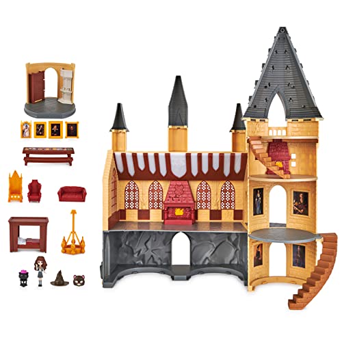 Spin Master Wizarding World Harry Potter - Schloss Hogwarts Spielset mit Licht und Sound sowie exklusiver Hermine Granger Sammelfigur und viel Zubehör, Spielzeug für Kinder ab 5 Jahren, Fanartikel von Wizarding World