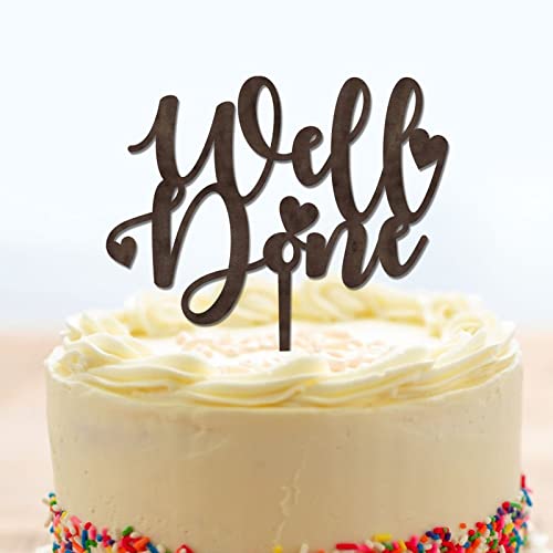 Tortenaufsatz mit Aufschrift "Graduation Well Done", personalisierbar, für Abschlussfeier, Schulabschluss, Jungen, Mädchen, Abschlussfeier, Party, Kuchendekorationen Tortenaufsatz mit Aufschrift "Graduation Well Done", personalisierbar, für Abschlussfeier, Schulabschluss, Jungen, Mädchen, Abschlussfeier, Party, Kuchendekorationen von Wodevor