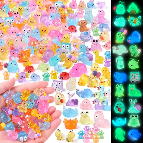XIMISHOP 206 Stück leuchtende Mini-Tiere aus Kunstharz, 60 Stile, kleine Harztiere, Miniatur-Mini-Figuren, leuchten im Dunkeln, für Mikro-Landschaft, Feengarten, Aquarium, Puppenhaus-Dekoration von XIMISHOP