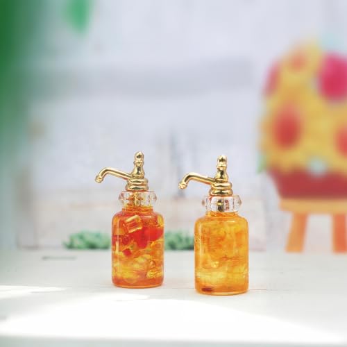 Miniatur-Getränkeflaschen (2 Stück): 1/12 Maßstab Glas-Trinkflaschen für Puppenhausdekoration (nicht essbar) von XRI XURUOYI