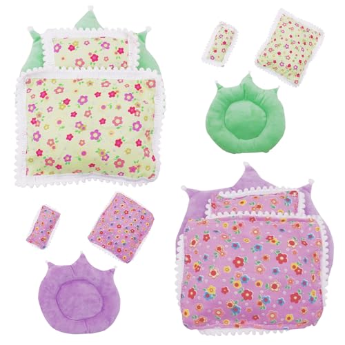 6er-Pack Baby Puppenbettwäsche für 17 cm große Puppen, Baby Puppenzubehör mit 2 grünen/lila Kissen + 2 Decken + 2 Matten, süße Babypuppenkleidung, tolles Geschenk für Kinder (ohne Puppe) von Xerteam