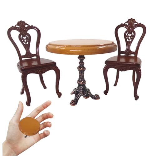 Xweptuy Dollhouse Tisch und Stühle, Exquisite Schnitzerei nostalgisch 1:12 Schuppenhausmöbel, realistische Mini -Requisiten für DIY DULLING DISINION ZUHÖRE Xweptuy Dollhouse Tisch und Stühle, Exquisite Schnitzerei nostalgisch 1:12 Schuppenhausmöbel, realistische Mini -Requisiten für DIY DULLING DISINION ZUHÖRE von Xweptuy