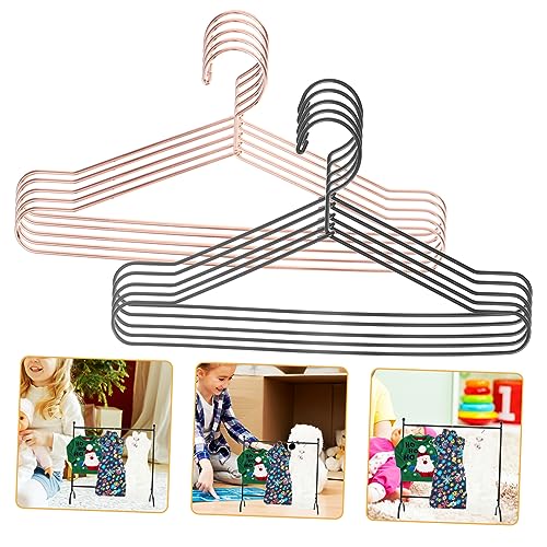 10 Stück Kleiderbügel für Puppen Metallische Hänger für Kleidung Roségold für Puppenhaus Accessoires Platzsparend und Funktional 10 Stück Kleiderbügel für Puppen Metallische Hänger für Kleidung Roségold für Puppenhaus Accessoires Platzsparend und Funktional von YARNOW