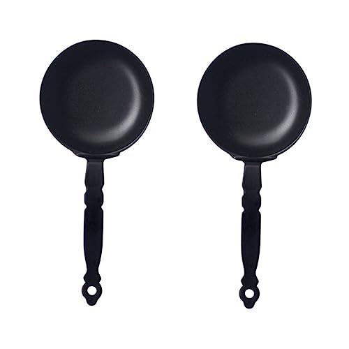 YARNOW 2 Stück Mini Frying Pan Model Mini vorgetäuschte Pfannen Miniatur-Kochzubehör Miniaturpfannen Mini-Pfanne Spielküchenzubehör Backzubehör für die Puppenhausküche Legierung Schwarz von YARNOW