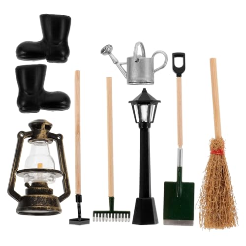 YARNOW 8 Stück Puppenhaus Teiliges Zubehör mit Schaufel Rechen Lampe Gießkanne Besen und Stiefel für Kreatives Gartenspielzeug YARNOW 8 Stück Puppenhaus Teiliges Zubehör mit Schaufel Rechen Lampe Gießkanne Besen und Stiefel für Kreatives Gartenspielzeug von YARNOW