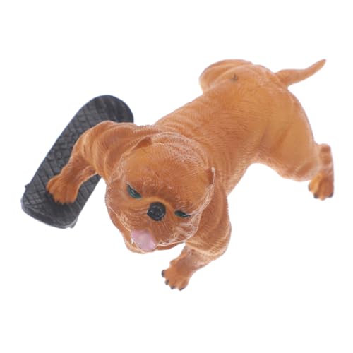 YARNOW Kunststoff Hundemodell mit Skateboard Realistische Hundefigur Schreibtischdekoration Simulierte Tierfigur für Niedliches für Kleine Welpen Deko für Zimmer und Garten von YARNOW