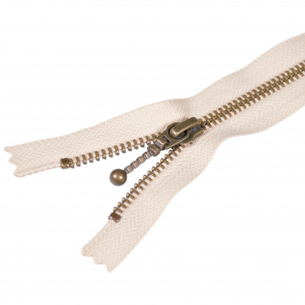 YKK Reißverschluss Antik Messing Sand 6mm - 35cm von YKK