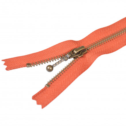 YKK Reißverschluss fixiert Antik Messing Rost 6mm - 35cm von YKK