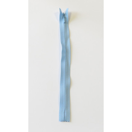 YKK nahtverdeckter Reißverschluss Hellblau 4mm - 60cm von YKK