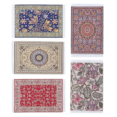 YUEHISY Miniaturpuppenhaus -Teppiche, 5pcs 1:12 Weicher Vintage -Teppich mit Exquisiter Handwerkskunst, Orientalischer und Türkischer Charme, Leicht zu Reinigen YUEHISY Miniaturpuppenhaus -Teppiche, 5pcs 1:12 Weicher Vintage -Teppich mit Exquisiter Handwerkskunst, Orientalischer und Türkischer Charme, Leicht zu Reinigen von YUEHISY