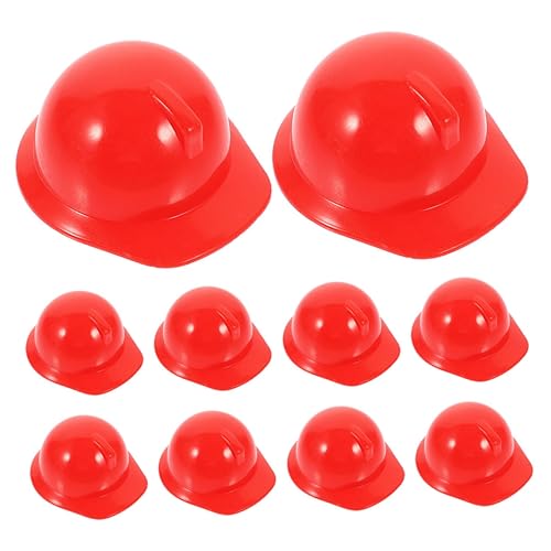 Yardwe 10 Stück Mini-Bauhut für Puppe Rosa Hut Mädchen Spielzeugbauer-Hut winzig Miniaturhelm DIY Zubehör Mini -Bauspielzeug Mini-Bauornamente Mini-Schutzhelm aus Kunststoff Plastik rot von Yardwe