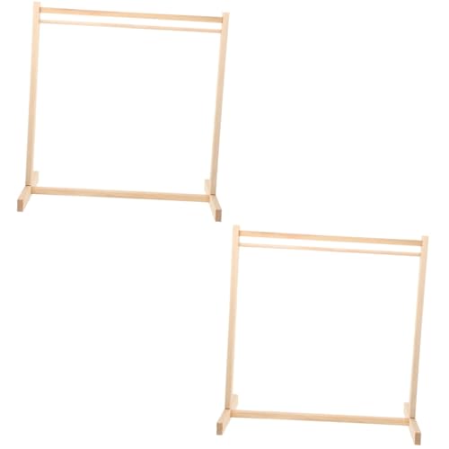 Yardwe 2 Stück Holzkleiderständer Puppen Kreativer Kleidungsständer für Puppenkleidung Einfaches Aufhängen Langlebiges Holz zur Ordnung und Aufbewahrung von Babypuppen Outfits Yardwe 2 Stück Holzkleiderständer Puppen Kreativer Kleidungsständer für Puppenkleidung Einfaches Aufhängen Langlebiges Holz zur Ordnung und Aufbewahrung von Babypuppen Outfits von Yardwe