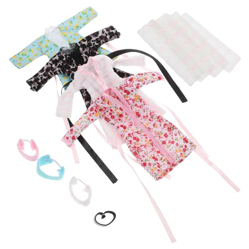 Yardwe 4Sätze Teiliges Puppen Bademantel und Pyjama Set mit Stirnband und Handtuch Vielseitiges Puppenzubehör für Kreative Rollenspiele für Puppen Yardwe 4Sätze Teiliges Puppen Bademantel und Pyjama Set mit Stirnband und Handtuch Vielseitiges Puppenzubehör für Kreative Rollenspiele für Puppen von Yardwe