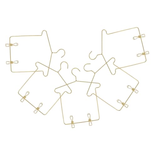 Yardwe 5 Sätze Mini Puppen Kleiderbügel für Kleidung Hosen Clips Goldene Puppen Kleiderständer für Puppenhaus Möbel Stilvolle Aufbewahrungslösung für Outfits und Kostüme Yardwe 5 Sätze Mini Puppen Kleiderbügel für Kleidung Hosen Clips Goldene Puppen Kleiderständer für Puppenhaus Möbel Stilvolle Aufbewahrungslösung für Outfits und Kostüme von Yardwe