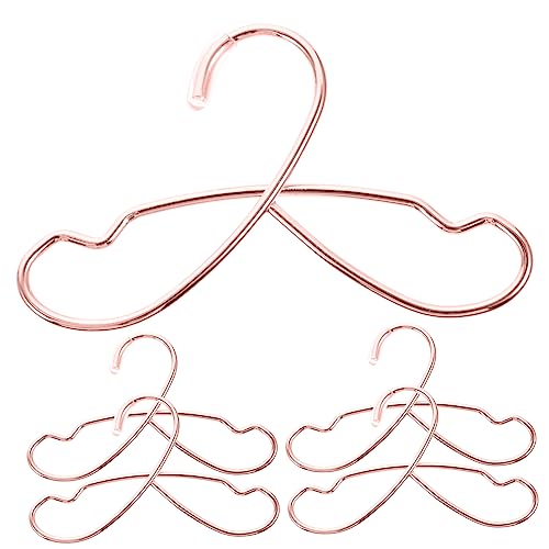 Yardwe 5Stücke Puppen Kleiderbügel Robuste Puppenbekleidungsbügel für Puppenkleidung Ordentliche Aufbewahrung für Puppen im Spielzimmer Yardwe 5Stücke Puppen Kleiderbügel Robuste Puppenbekleidungsbügel für Puppenkleidung Ordentliche Aufbewahrung für Puppen im Spielzimmer von Yardwe