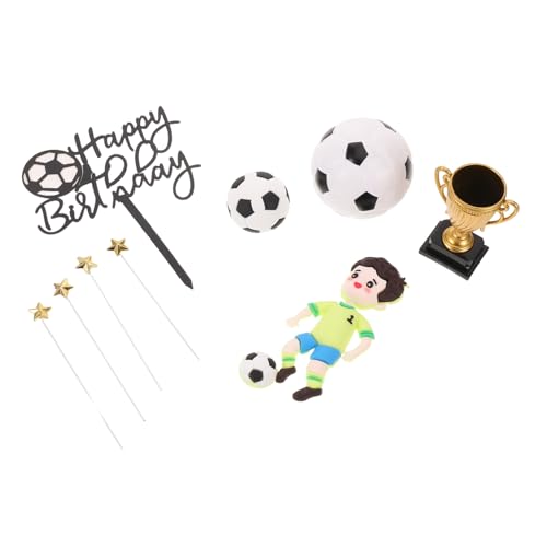 Yardwe Fußball Geburtstag Kuchen Dekorationen Realistische Fußballspieler Figuren Fußball Tortenstecker mit Goldenen Sternen Pokal für Jungen Party Sport Events von Yardwe