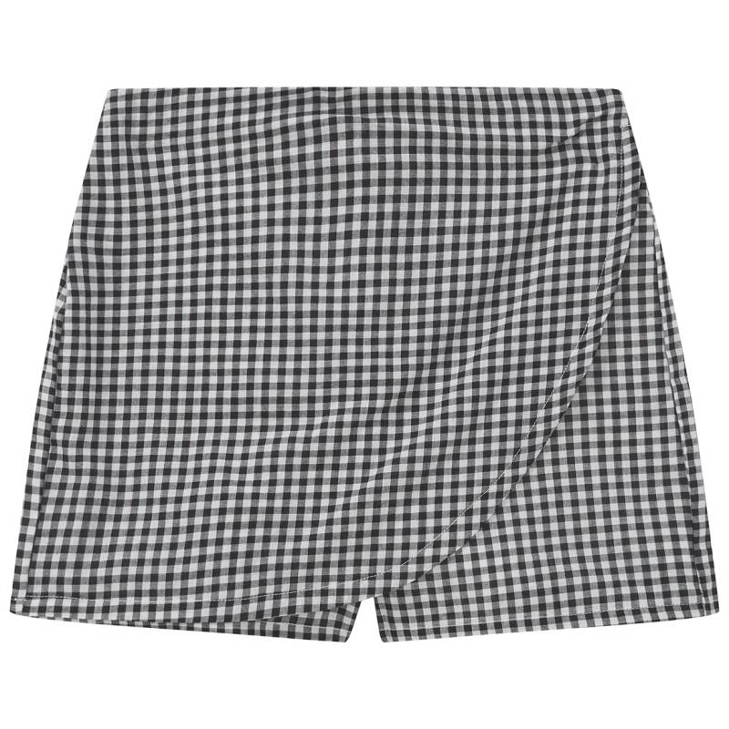 Mädchen Hosen-Rock in Wickel-Optik Mädchen Hosen-Rock in Wickel-Optik von Yigga