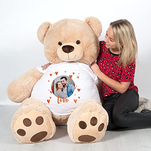 YourSurprise Riesen Teddybär personalisiert mit Foto - Entwerfe das T-Shirt vom Teddybär mit einem Foto selbst 135cm (Riesen Teddy (135 cm)) von your surprise