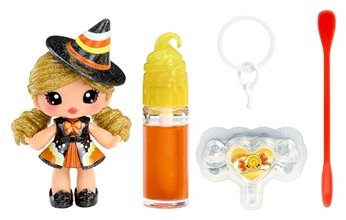 Yummiland x Halloween Lip Gloss Doll - Cassie Treats - Enthält 1 Puppe, DIY-Lipgloss + Schlüsselanhänger, Kosmetik-Spiel, Saisonales Sammlerstück, Geeignet für Kinder ab 4 Jahren von Yummiland
