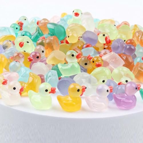 Mini Luminous Duck Sculpture,Mini Enten Harz,Mini Enten Figuren Mini Enten Leuchtend,Kleine Figuren Mini Enten,Winzige Enten Kleine Bunte Enten Spielzeug für Aquarium Garten Topfdekoration (50 Stück) Mini Luminous Duck Sculpture,Mini Enten Harz,Mini Enten Figuren Mini Enten Leuchtend,Kleine Figuren Mini Enten,Winzige Enten Kleine Bunte Enten Spielzeug für Aquarium Garten Topfdekoration (50 Stück) von ZUICC