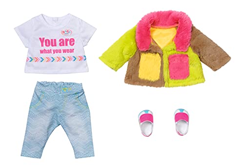 Zapf Creation 830154 BABY born Deluxe Regenbogen Mantel 43 cm - Puppenkleidung Set bestehend aus Jacke, Shirt, Hose und Schuhen von BABY Born