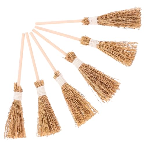 Zerodeko 6 Stück Teiliges Mini Hexenbesen aus Natürlichem Stroh Miniatur Besen für Halloween Dekoration Witches Accessory Handliche Requisiten für Basteln und Puppenhaus von Zerodeko