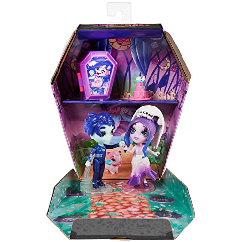 Zombaes Forever, Zombadie to Love Deluxe Zombie-Puppen-Set mit 2 exklusiven 8,9 cm Figuren, Haustier & Zubehör, Halloween-Geschenke, Kinderspielzeug für Mädchen Zombaes Forever, Zombadie to Love Deluxe Zombie-Puppen-Set mit 2 exklusiven 8,9 cm Figuren, Haustier & Zubehör, Halloween-Geschenke, Kinderspielzeug für Mädchen von Zombaes Forever