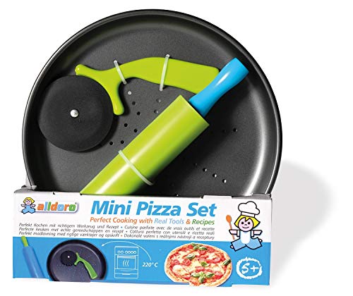 alldoro 61520 Pizzaset, 3 teiliges Backset mit ca. 23 cm runden Backblech, Kochset mit Blech, Schneider und Teigroller, auch für Flammkuchen und Baguettes, für Kinder ab 5 Jahren, Mini Pizza Set alldoro 61520 Pizzaset, 3 teiliges Backset mit ca. 23 cm runden Backblech, Kochset mit Blech, Schneider und Teigroller, auch für Flammkuchen und Baguettes, für Kinder ab 5 Jahren, Mini Pizza Set von alldoro