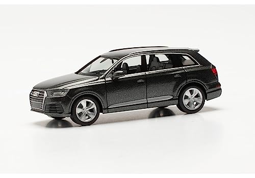A*u*d*i Q7 Daytona Grau Metallic SUV 2. Generation Ab 2015 mit Sockel und Vitrine H0 1/87 Herpa Modell Auto mit individiuellem Wunschkennzeichen von alles-meine.de GmbH