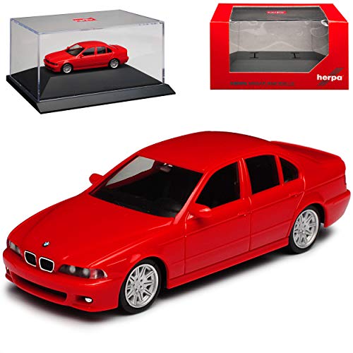 B*M*W 5er M5 E39 Limousine Rot 1995-2004 mit Sockel und Vitrine H0 1/87 Herpa Modell Auto B*M*W 5er M5 E39 Limousine Rot 1995-2004 mit Sockel und Vitrine H0 1/87 Herpa Modell Auto von alles-meine.de GmbH
