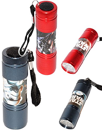 alles-meine.de GmbH 2 Stück kleine - Taschenlampen LED - Star Wars - aus Metall - für Kinder & Erwachsene - Mini Lampe/Projektor - 9 Fach LEDlicht - Licht Auto Kindertasc.. alles-meine.de GmbH 2 Stück kleine - Taschenlampen LED - Star Wars - aus Metall - für Kinder & Erwachsene - Mini Lampe/Projektor - 9 Fach LEDlicht - Licht Auto Kindertasc.. von alles-meine.de GmbH