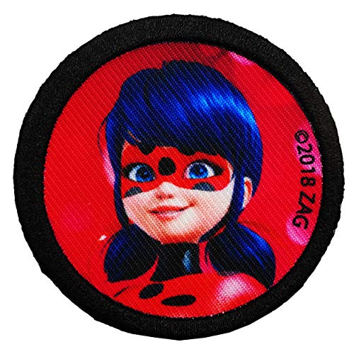 alles-meine.de GmbH Bügelbild - Miracul. - Geschichten von Ladybug und Cat Noir - 6,7 cm * 6,7 cm - Aufnäher/Applikation/Aufbügler - gestickter Flicken - Bügelflicken/Hosen.. alles-meine.de GmbH Bügelbild - Miracul. - Geschichten von Ladybug und Cat Noir - 6,7 cm * 6,7 cm - Aufnäher/Applikation/Aufbügler - gestickter Flicken - Bügelflicken/Hosen.. von alles-meine.de GmbH