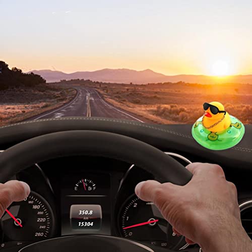 aqxreight Bathentent Spielzeug Cartoon Gummi Ente mit Schwimmhalskette Sonnenbrille Duschspielzeugauto -Ornamente Dashboard Dekoration Anwendungen Gummi -Enten Spielzeug Spielzeugspielzeug Ornamen von aqxreight