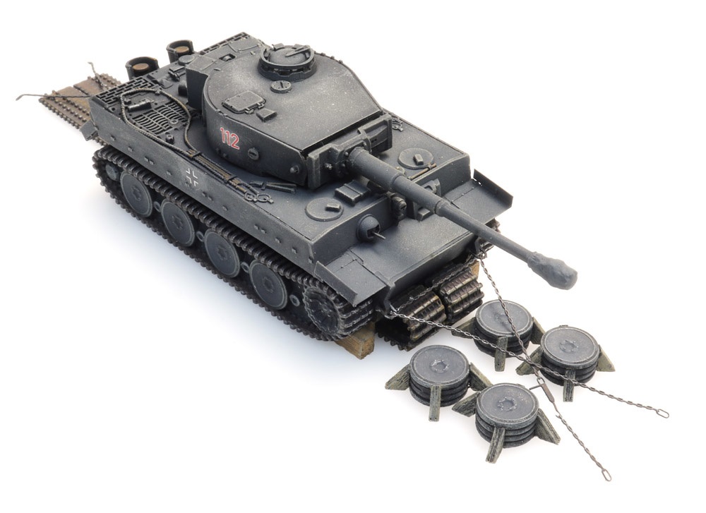 Artitec Tiger I Eisenbahntransport grau H0 Modelleisenbahn