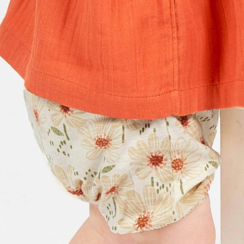 Bequeme Babyshorts Blumen beige 80/86