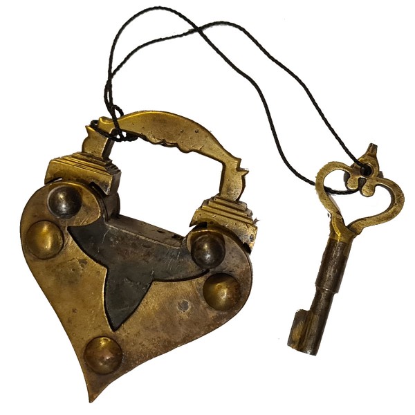 Constantin Trickschloss: Antik Heart Lock
